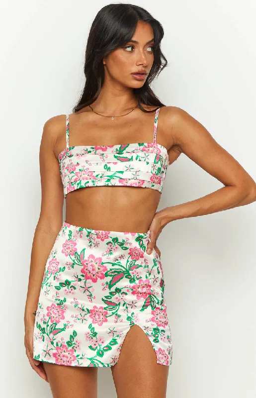 Wedding guest dresses with cold - shoulder ruffled sleeves and knee - length hemsMiranda White Floral Satin Mini Skirt Wedding guest dresses with cold - shoulder ruffled sleeves and knee - length hemsMiranda White Floral Satin Mini Skirt